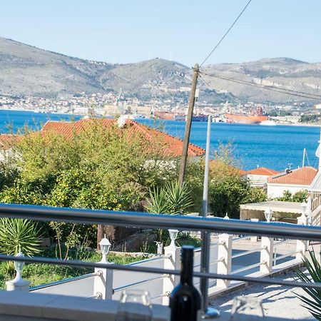 Apartments Fumija Трогир Экстерьер фото